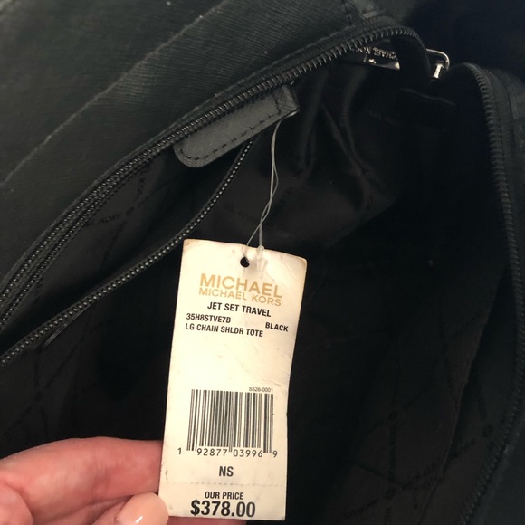 MICHAEL Michael Kors purse -Large chain shoulder Tote - Picture 2 of 6